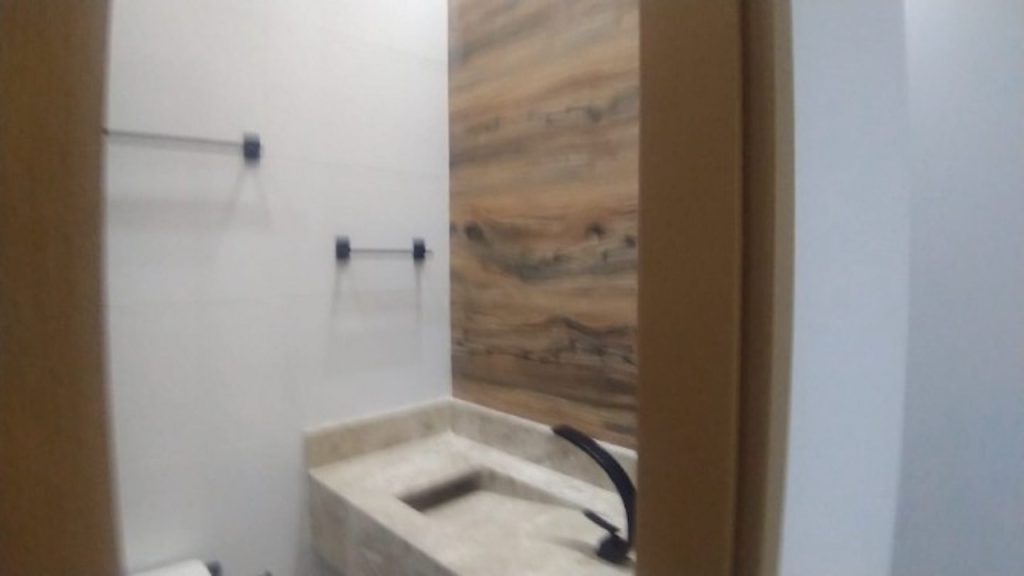 Casa Geminada Alto Padrão a Venda no Caiçara