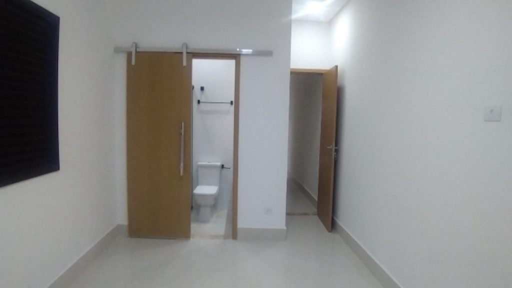 Casa Geminada Alto Padrão a Venda no Caiçara