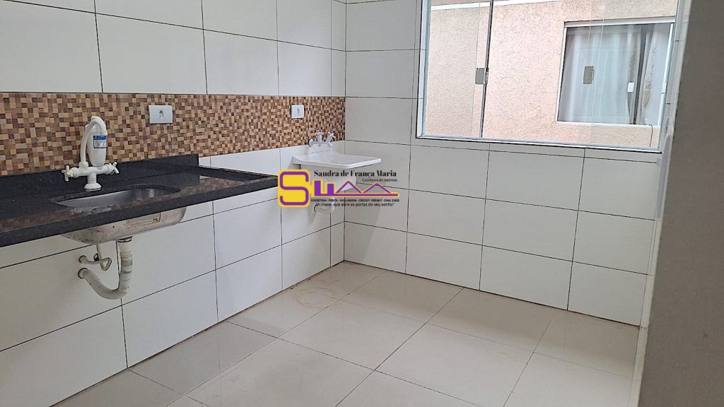 Casa Sobreposta em Condomínio à Venda na Mirim em Praia Grande