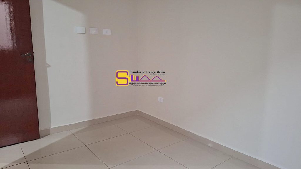 Casa Sobreposta em Condomínio à Venda na Mirim em Praia Grande