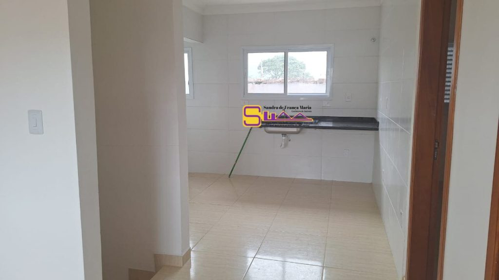 Casa Alugar Condomínio Nova Sobreposta Alta a 250 Metros da Praia