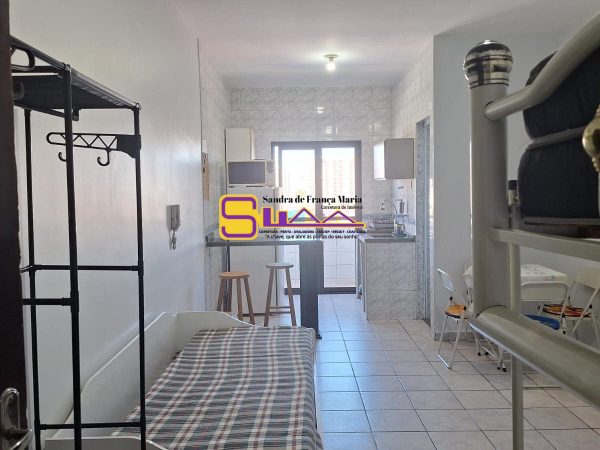 Kitão Gigante com Garagem Alugar na Ocian em Praia Grande