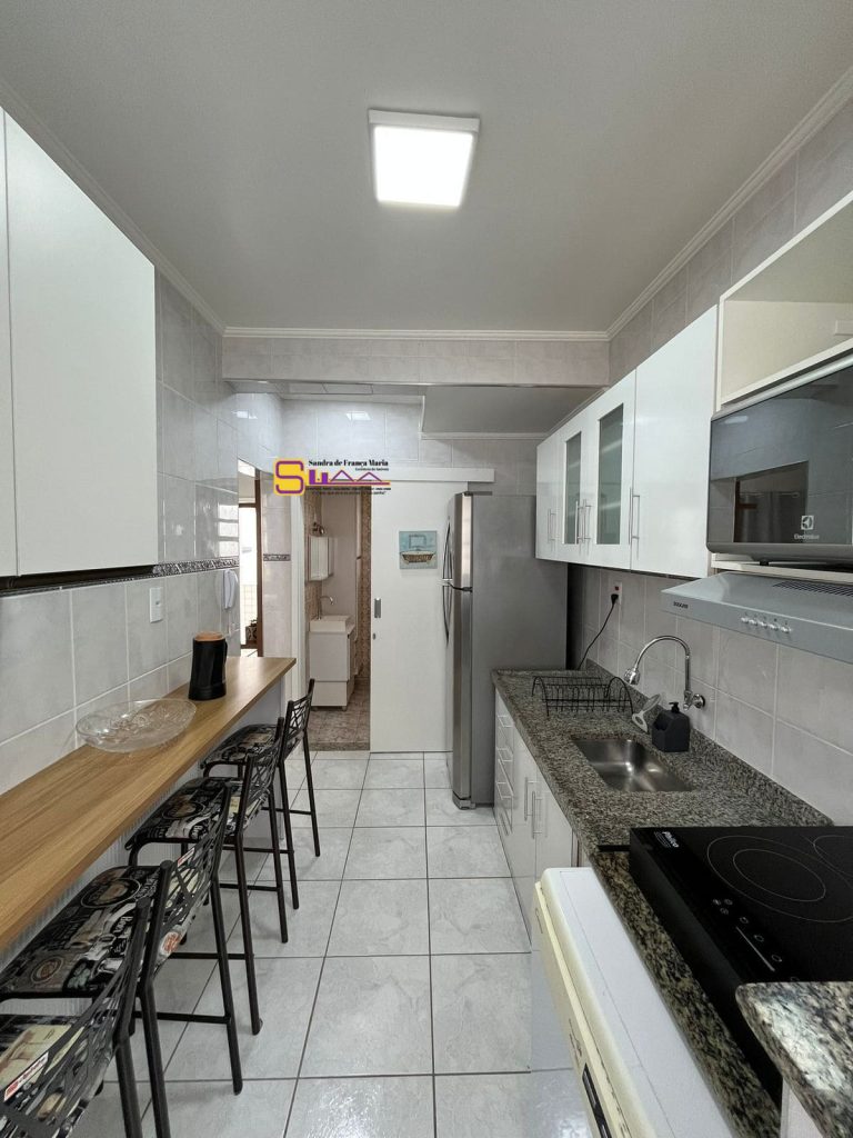 Apartamento Um dormitório Alugar Canto do Forte em Praia Grande