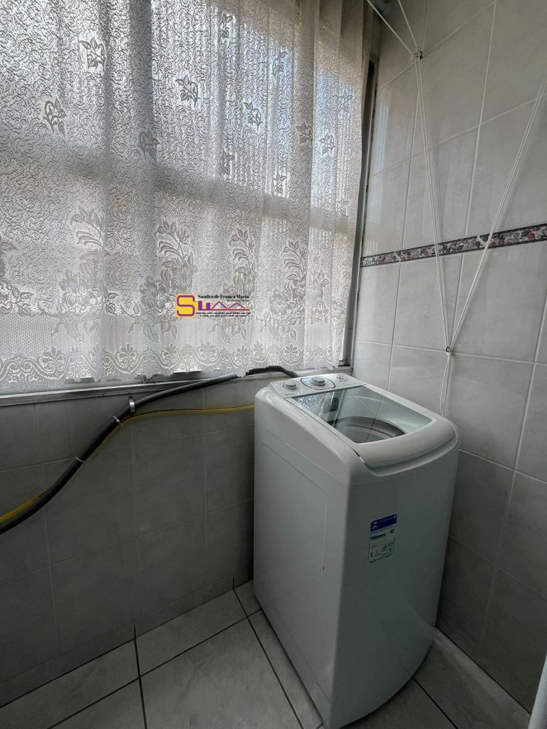 Apartamento Um dormitório Alugar Canto do Forte em Praia Grande