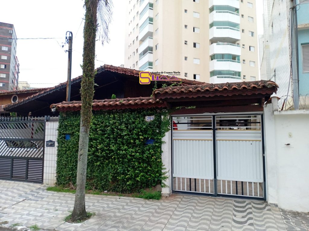 Casa 2 Dormitórios a Venda Vila Tupi em Praia Grande