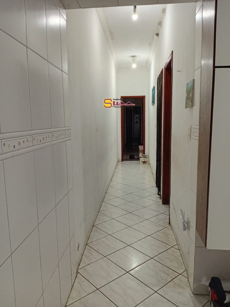 Casa 2 Dormitórios a Venda Vila Tupi em Praia Grande