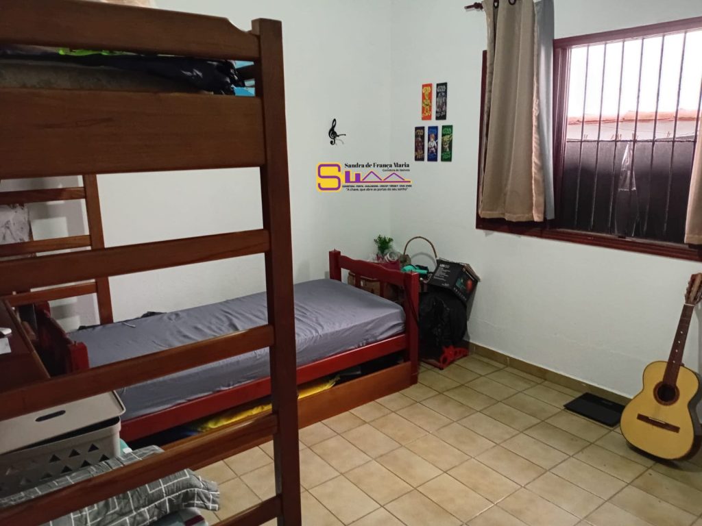 Casa 2 Dormitórios a Venda Vila Tupi em Praia Grande