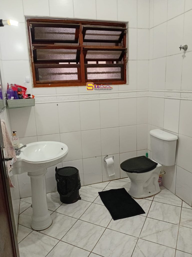 Casa 2 Dormitórios a Venda Vila Tupi em Praia Grande