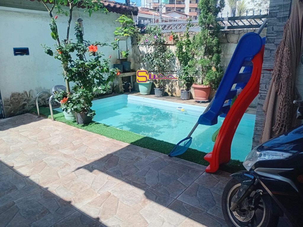 Casa 2 Dormitórios a Venda Vila Tupi em Praia Grande