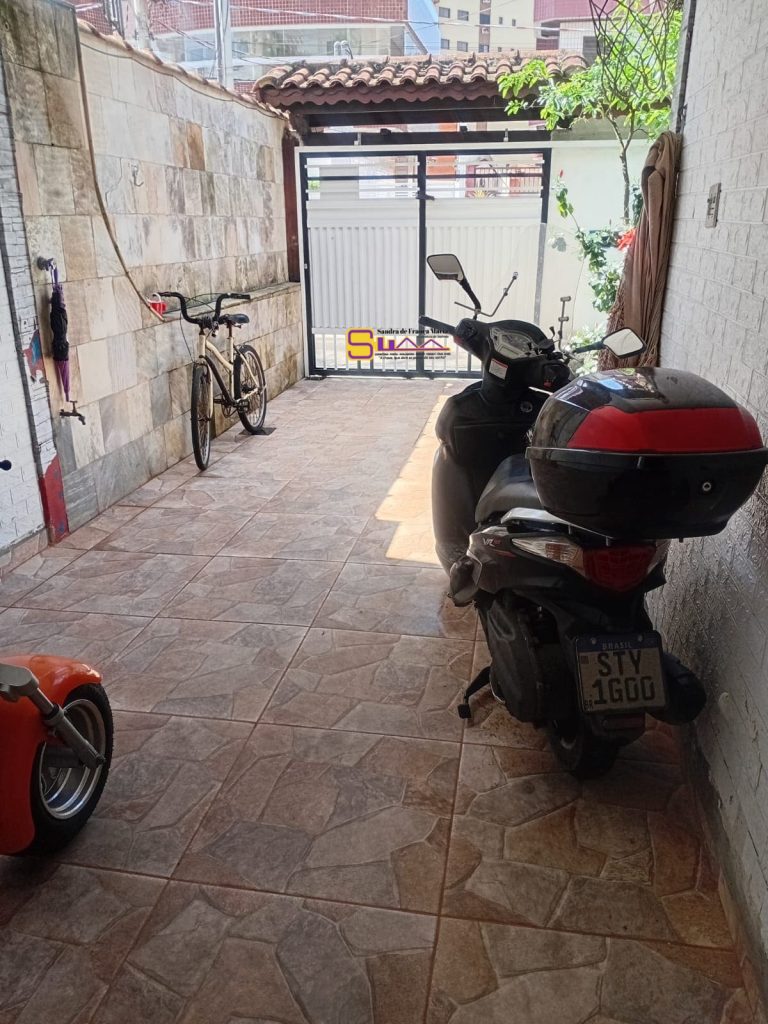Casa 2 Dormitórios a Venda Vila Tupi em Praia Grande