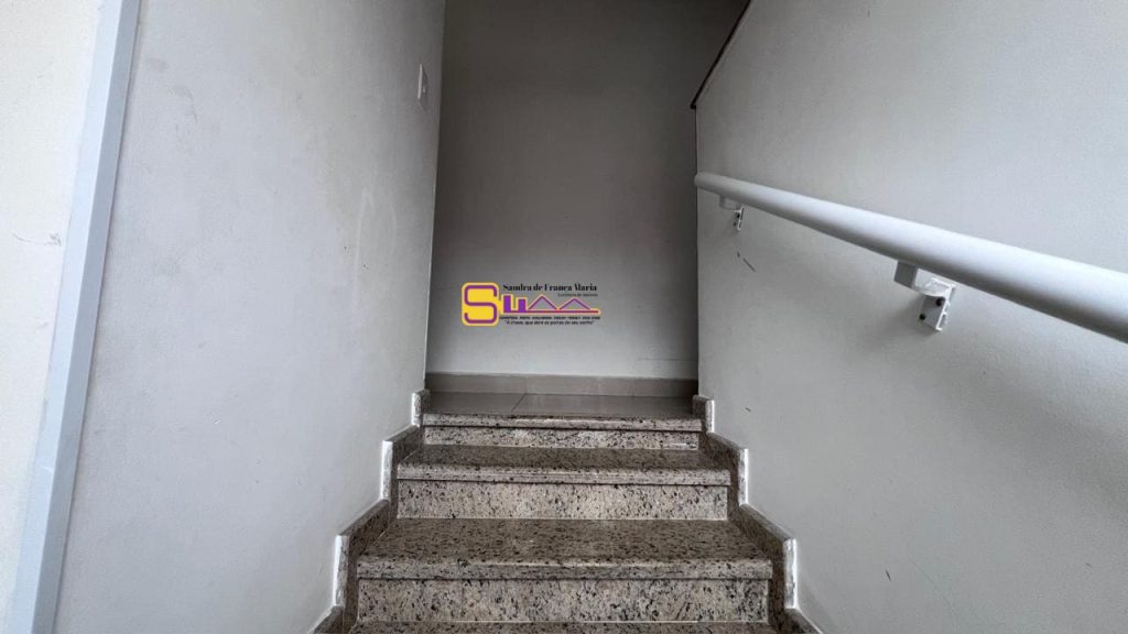 Triplex Sobrado 4 Dormitorios 2 Suites Aluga Caiçara praia Grande