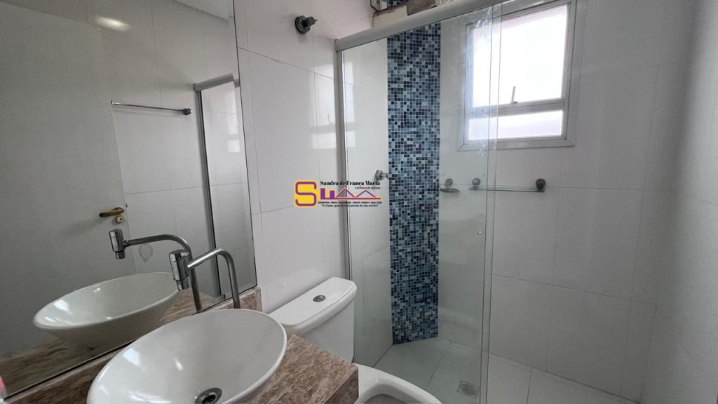 Triplex Sobrado 4 Dormitorios 2 Suites Aluga Caiçara praia Grande