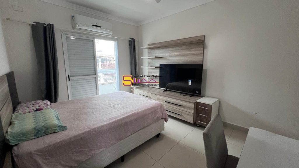 Triplex Sobrado 4 Dormitorios 2 Suites Aluga Caiçara praia Grande
