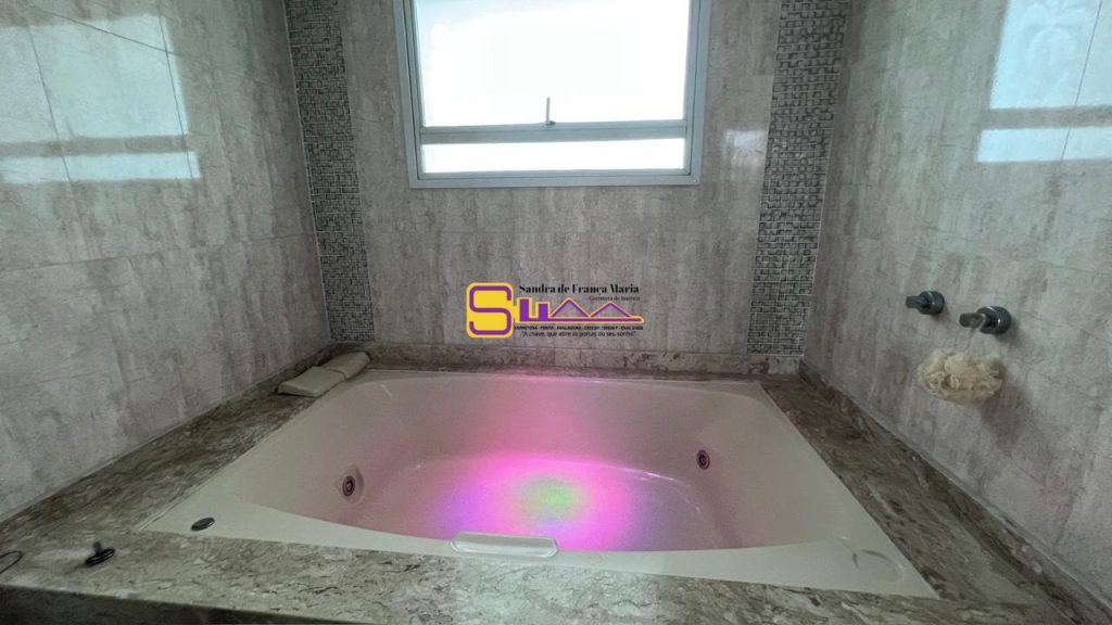 Triplex Sobrado 4 Dormitorios 2 Suites Aluga Caiçara praia Grande