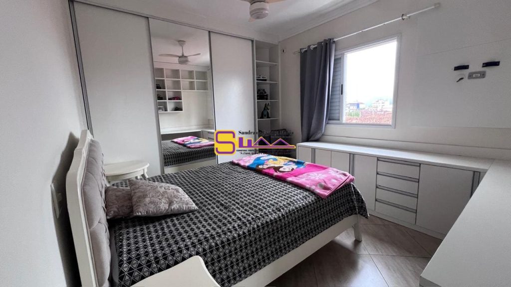 Triplex Sobrado 4 Dormitorios 2 Suites Aluga Caiçara praia Grande